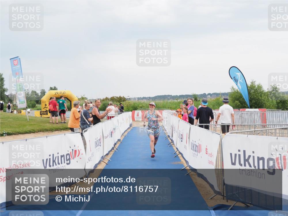 22.06.2025 - Viking Triathlon MichiJ http://msf.ph/oto/8116757 22.06.2025 16:51:56 Ziel 192 meine-sportfotos.de