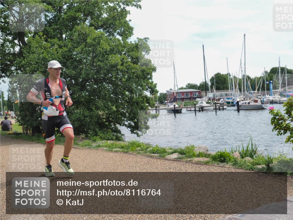 22.06.2025 - Viking Triathlon KatJ http://msf.ph/oto/8116764 22.06.2025 13:26:17 Laufen 313 meine-sportfotos.de