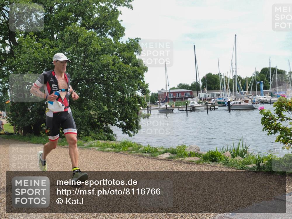 22.06.2025 - Viking Triathlon KatJ http://msf.ph/oto/8116766 22.06.2025 13:26:17 Laufen 313 meine-sportfotos.de