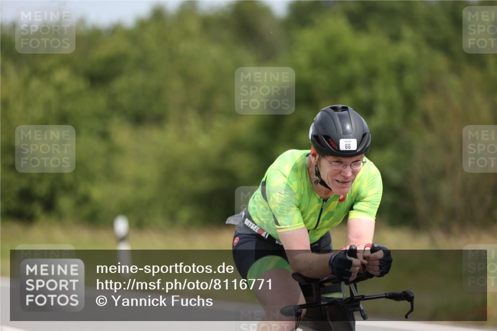 22.06.2025 - Viking Triathlon Yannick Fuchs http://msf.ph/oto/8116771 22.06.2025 12:20:28 Radfahren 66, 209, 217, 290, 436, 448, 519, 536, 546 meine-sportfotos.de