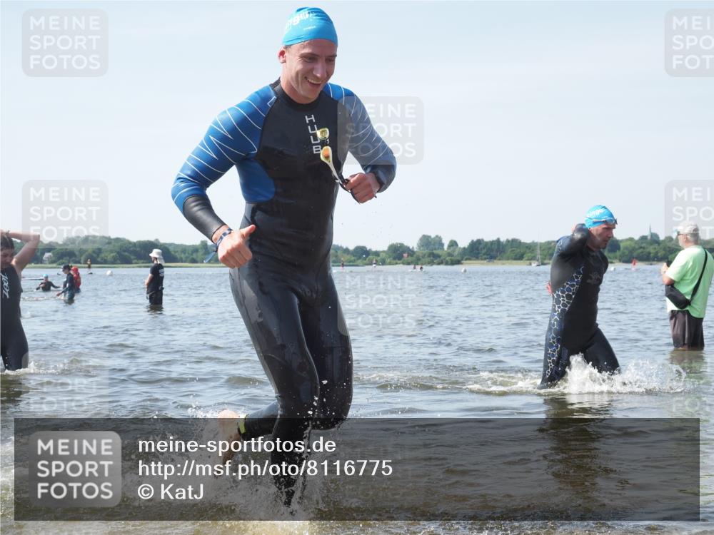 22.06.2025 - Viking Triathlon KatJ http://msf.ph/oto/8116775 22.06.2025 10:43:47 Schwimmen 362, 410, 480, 531 meine-sportfotos.de