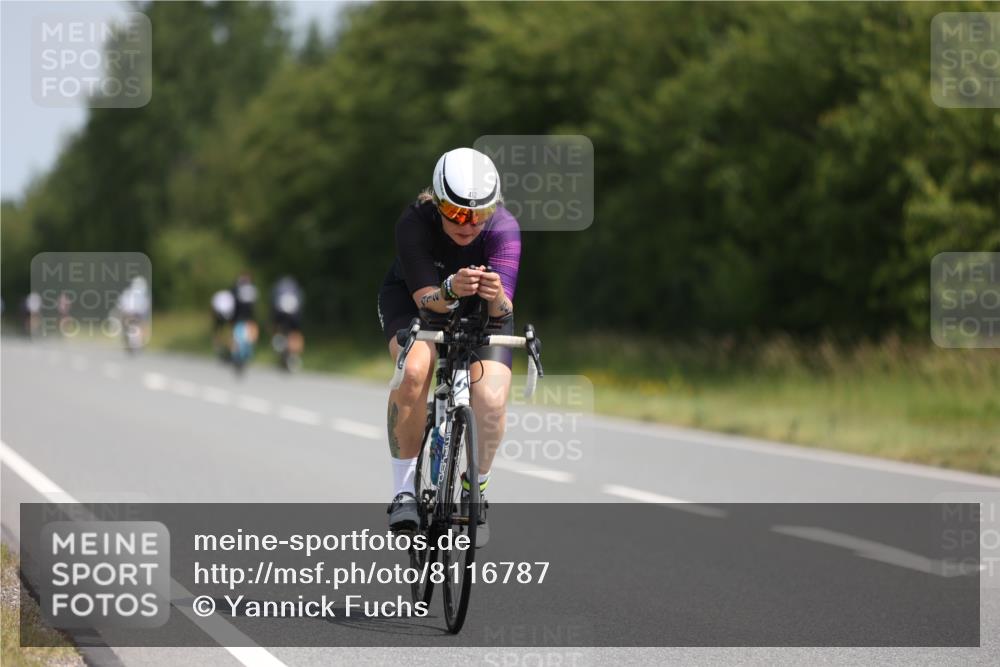 22.06.2025 - Viking Triathlon Yannick Fuchs http://msf.ph/oto/8116787 22.06.2025 11:41:48 Radfahren 232, 300, 317, 323, 385, 412 meine-sportfotos.de