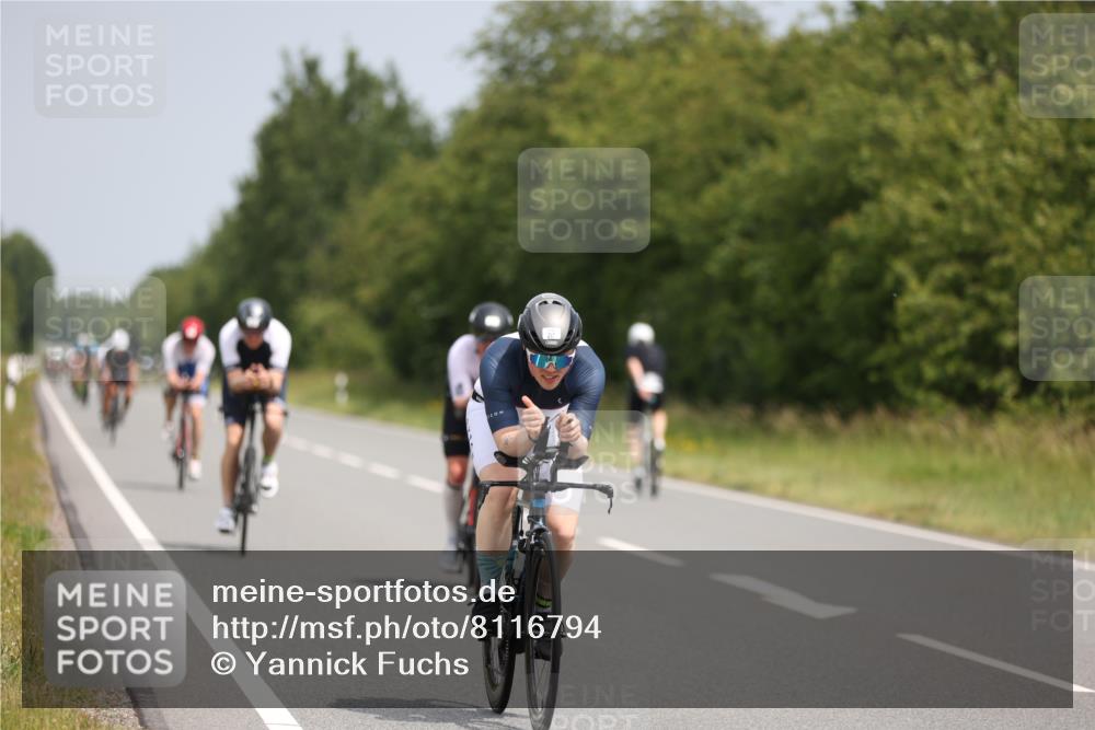 22.06.2025 - Viking Triathlon Yannick Fuchs http://msf.ph/oto/8116794 22.06.2025 12:20:36 Radfahren 40, 108, 209, 217, 230, 283, 290, 369, 388, 436, 448, 499, 519, 546 meine-sportfotos.de