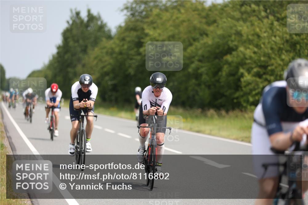 22.06.2025 - Viking Triathlon Yannick Fuchs http://msf.ph/oto/8116802 22.06.2025 12:20:37 Radfahren 40, 108, 209, 217, 230, 283, 290, 369, 388, 436, 448, 499, 519, 546 meine-sportfotos.de