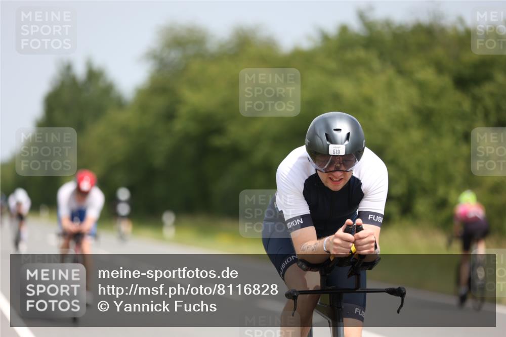 22.06.2025 - Viking Triathlon Yannick Fuchs http://msf.ph/oto/8116828 22.06.2025 12:20:39 Radfahren 40, 108, 128, 181, 209, 217, 230, 283, 290, 369, 374, 388, 499, 519, 546, 654 meine-sportfotos.de