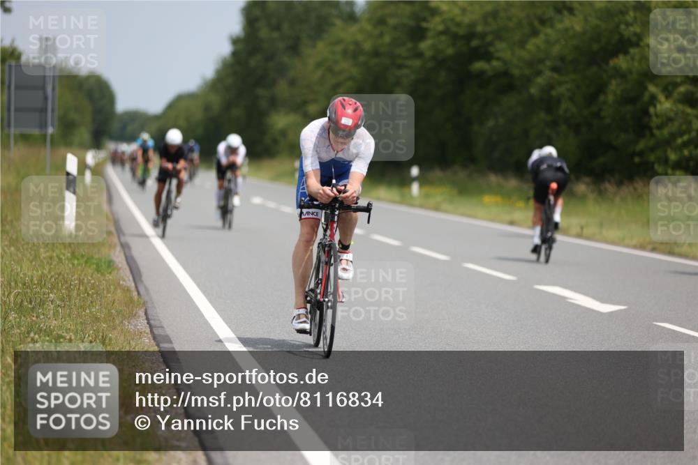 22.06.2025 - Viking Triathlon Yannick Fuchs http://msf.ph/oto/8116834 22.06.2025 12:20:39 Radfahren 40, 108, 128, 181, 209, 217, 230, 283, 290, 369, 374, 388, 499, 519, 546, 654 meine-sportfotos.de