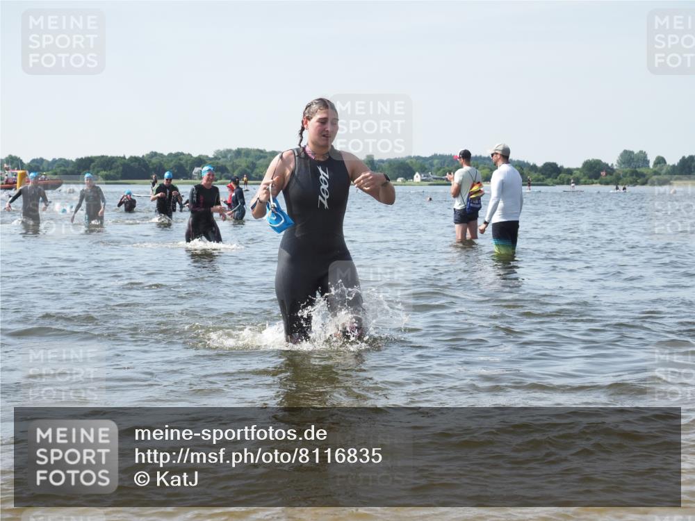 22.06.2025 - Viking Triathlon KatJ http://msf.ph/oto/8116835 22.06.2025 10:43:50 Schwimmen 41, 362, 410, 480, 531 meine-sportfotos.de