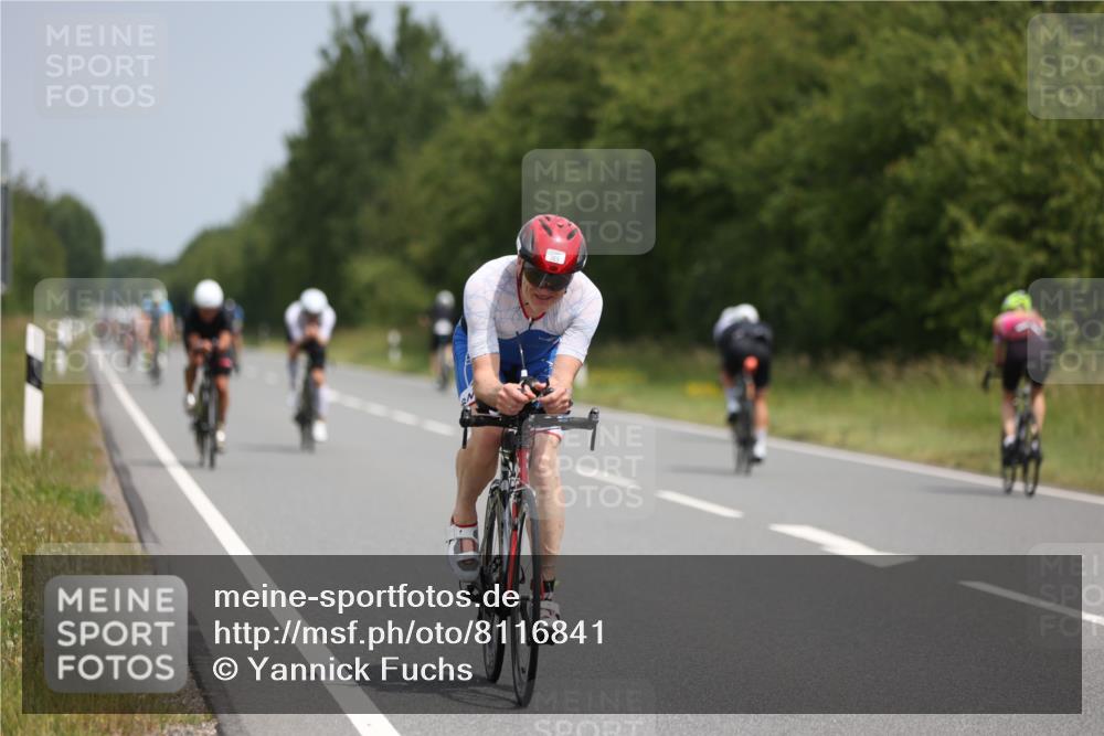22.06.2025 - Viking Triathlon Yannick Fuchs http://msf.ph/oto/8116841 22.06.2025 12:20:39 Radfahren 40, 108, 128, 181, 209, 217, 230, 283, 290, 369, 374, 388, 499, 519, 546, 654 meine-sportfotos.de