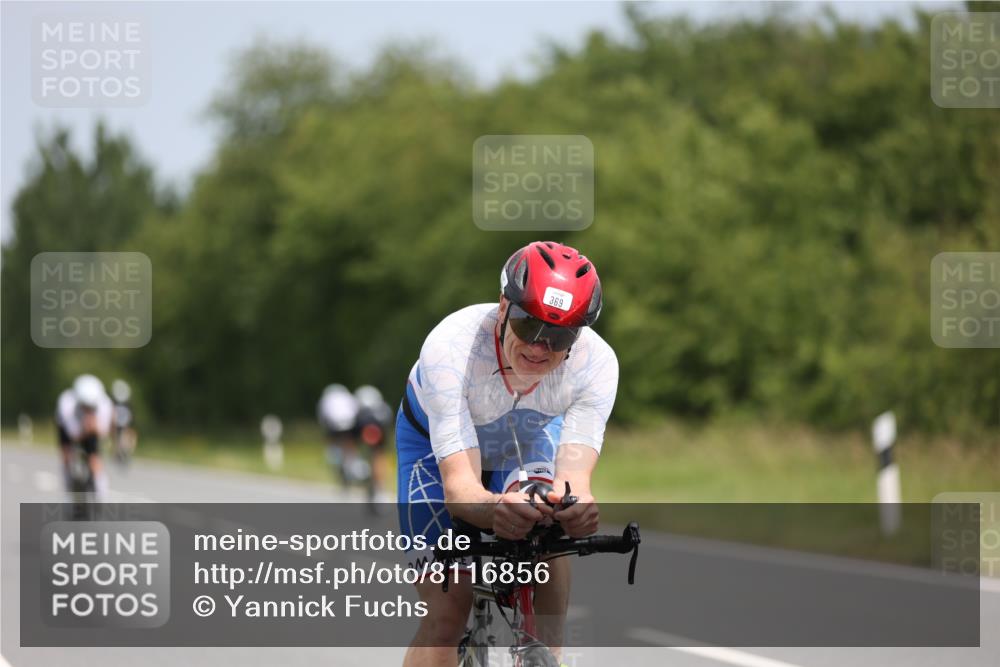 22.06.2025 - Viking Triathlon Yannick Fuchs http://msf.ph/oto/8116856 22.06.2025 12:20:40 Radfahren 40, 108, 128, 181, 209, 217, 230, 283, 290, 369, 374, 388, 499, 519, 654 meine-sportfotos.de