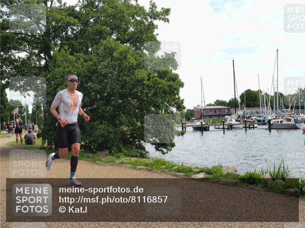 22.06.2025 - Viking Triathlon KatJ http://msf.ph/oto/8116857 22.06.2025 13:26:35 Laufen 99 meine-sportfotos.de