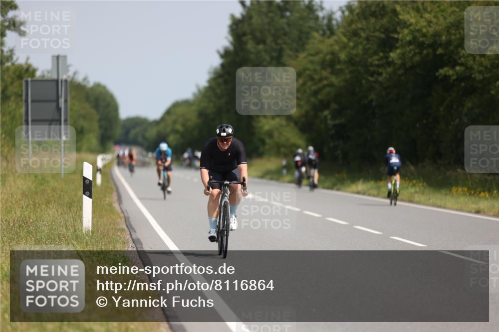 22.06.2025 - Viking Triathlon Yannick Fuchs http://msf.ph/oto/8116864 22.06.2025 11:41:59 Radfahren 20, 69, 134, 265, 297, 333, 385, 456, 469 meine-sportfotos.de