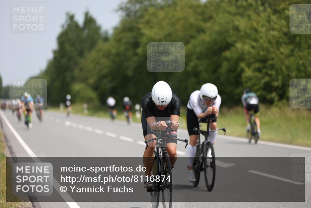22.06.2025 - Viking Triathlon Yannick Fuchs http://msf.ph/oto/8116874 22.06.2025 12:20:42 Radfahren 25, 40, 43, 108, 128, 181, 209, 230, 283, 290, 369, 374, 388, 499, 519, 654 meine-sportfotos.de
