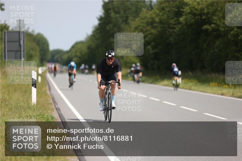 22.06.2025 - Viking Triathlon Yannick Fuchs http://msf.ph/oto/8116881 22.06.2025 11:41:59 Radfahren 20, 69, 134, 265, 297, 333, 385, 456, 469 meine-sportfotos.de
