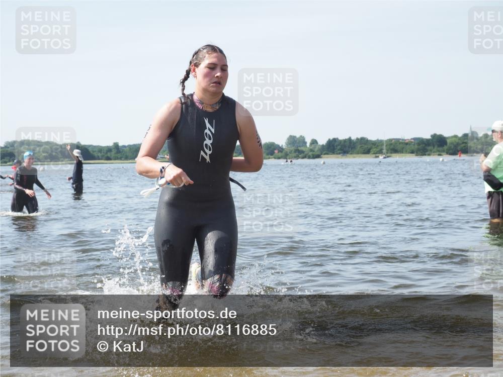 22.06.2025 - Viking Triathlon KatJ http://msf.ph/oto/8116885 22.06.2025 10:43:51 Schwimmen 41, 249, 362, 410, 531 meine-sportfotos.de