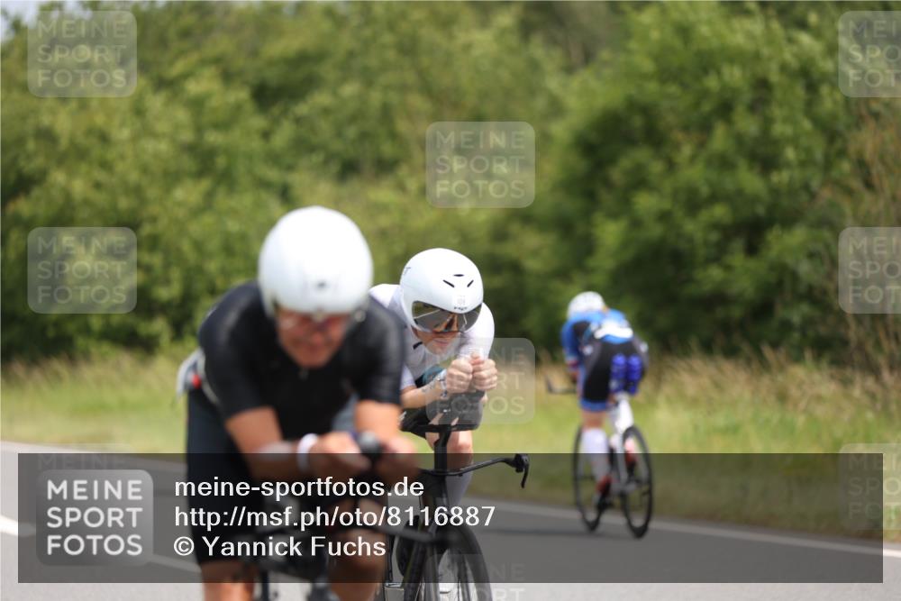 22.06.2025 - Viking Triathlon Yannick Fuchs http://msf.ph/oto/8116887 22.06.2025 12:20:43 Radfahren 25, 40, 43, 108, 128, 181, 230, 283, 369, 374, 388, 407, 499, 654 meine-sportfotos.de