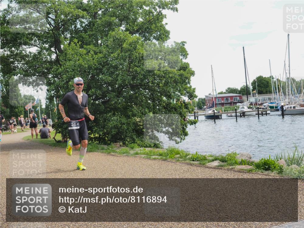 22.06.2025 - Viking Triathlon KatJ http://msf.ph/oto/8116894 22.06.2025 13:26:40 Laufen 341 meine-sportfotos.de