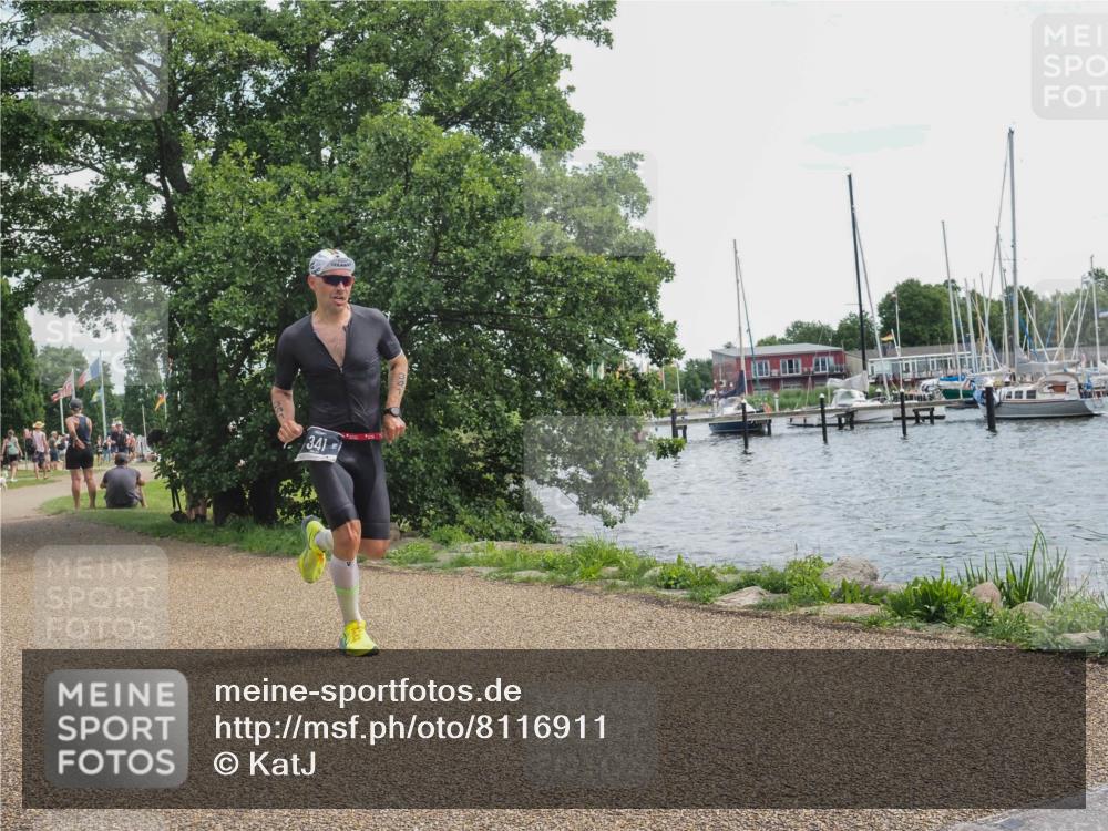 22.06.2025 - Viking Triathlon KatJ http://msf.ph/oto/8116911 22.06.2025 13:26:41 Laufen 341 meine-sportfotos.de