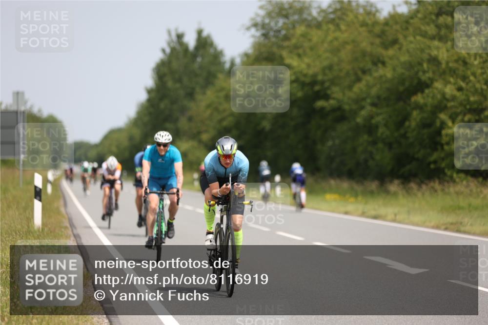 22.06.2025 - Viking Triathlon Yannick Fuchs http://msf.ph/oto/8116919 22.06.2025 12:20:47 Radfahren 25, 43, 65, 108, 128, 160, 181, 187, 283, 316, 374, 388, 407, 428, 499, 506, 654 meine-sportfotos.de