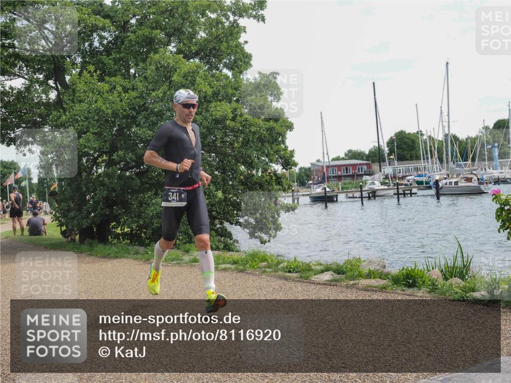 22.06.2025 - Viking Triathlon KatJ http://msf.ph/oto/8116920 22.06.2025 13:26:41 Laufen 341 meine-sportfotos.de