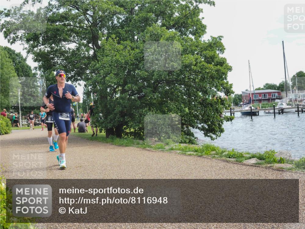 22.06.2025 - Viking Triathlon KatJ http://msf.ph/oto/8116948 22.06.2025 13:26:44 Laufen 85, 180, 341 meine-sportfotos.de