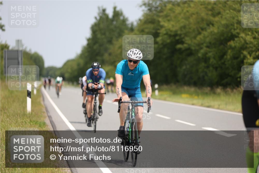 22.06.2025 - Viking Triathlon Yannick Fuchs http://msf.ph/oto/8116950 22.06.2025 12:20:49 Radfahren 25, 43, 62, 65, 128, 160, 181, 187, 316, 349, 374, 388, 407, 428, 499, 506, 522, 654 meine-sportfotos.de