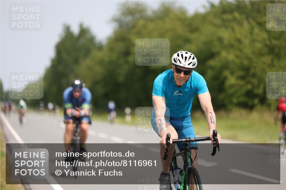 22.06.2025 - Viking Triathlon Yannick Fuchs http://msf.ph/oto/8116961 22.06.2025 12:20:49 Radfahren 25, 43, 62, 65, 128, 160, 181, 187, 316, 349, 374, 388, 407, 428, 499, 506, 522, 654 meine-sportfotos.de