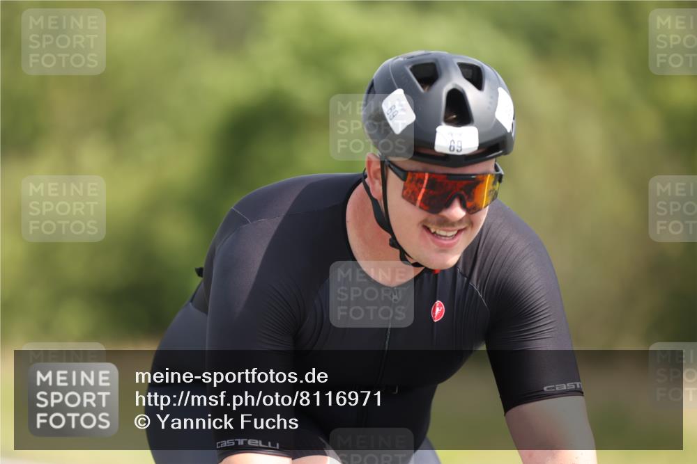 22.06.2025 - Viking Triathlon Yannick Fuchs http://msf.ph/oto/8116971 22.06.2025 11:42:02 Radfahren 20, 69, 134, 265, 297, 333, 456, 469 meine-sportfotos.de