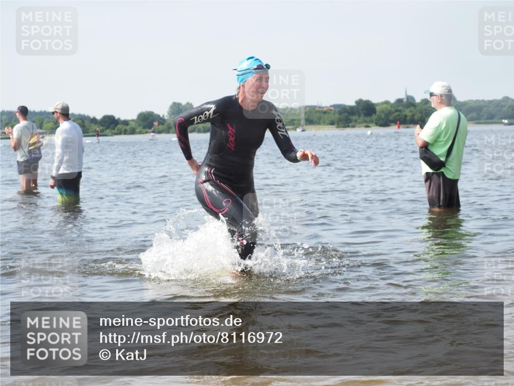 22.06.2025 - Viking Triathlon KatJ http://msf.ph/oto/8116972 22.06.2025 10:44:00 Schwimmen 41, 123, 249, 343, 362, 442, 627, 637, 650 meine-sportfotos.de