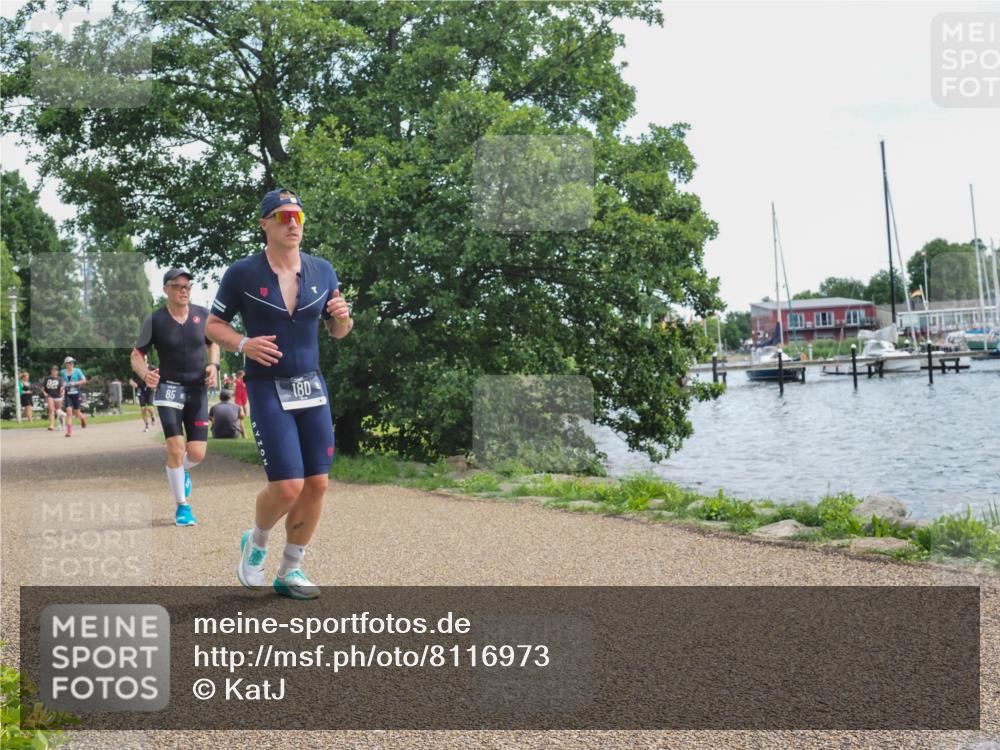 22.06.2025 - Viking Triathlon KatJ http://msf.ph/oto/8116973 22.06.2025 13:26:45 Laufen 85, 180 meine-sportfotos.de