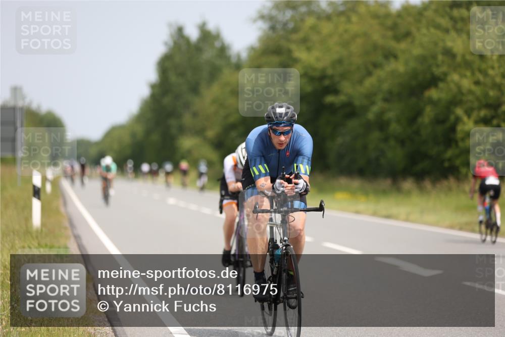 22.06.2025 - Viking Triathlon Yannick Fuchs http://msf.ph/oto/8116975 22.06.2025 12:20:50 Radfahren 25, 43, 62, 65, 128, 160, 181, 187, 316, 349, 374, 388, 407, 428, 506, 522, 654 meine-sportfotos.de