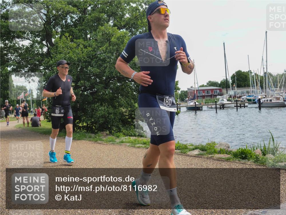 22.06.2025 - Viking Triathlon KatJ http://msf.ph/oto/8116982 22.06.2025 13:26:46 Laufen 85, 180 meine-sportfotos.de