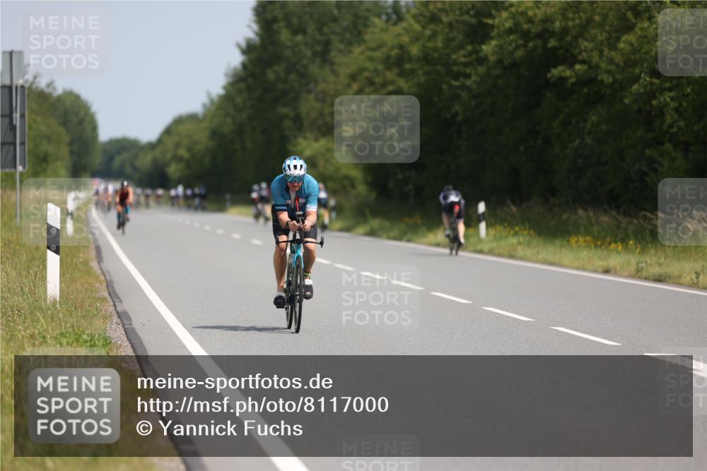 22.06.2025 - Viking Triathlon Yannick Fuchs http://msf.ph/oto/8117000 22.06.2025 11:42:03 Radfahren 20, 69, 88, 134, 265, 297, 333, 456, 469 meine-sportfotos.de