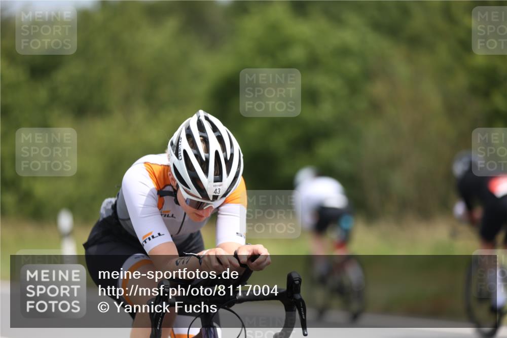 22.06.2025 - Viking Triathlon Yannick Fuchs http://msf.ph/oto/8117004 22.06.2025 12:20:52 Radfahren 2, 25, 43, 62, 65, 98, 100, 128, 160, 181, 187, 316, 349, 374, 407, 428, 506, 522, 654, 661 meine-sportfotos.de