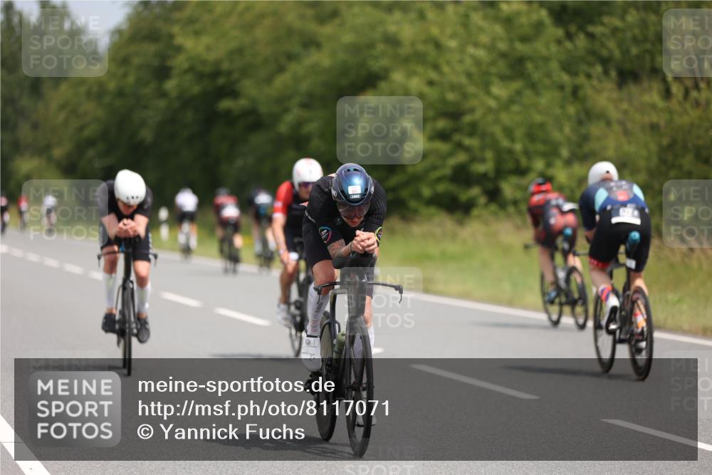 22.06.2025 - Viking Triathlon Yannick Fuchs http://msf.ph/oto/8117071 22.06.2025 12:21:01 Radfahren 2, 53, 62, 65, 98, 100, 160, 349, 428, 476, 522, 647, 661 meine-sportfotos.de