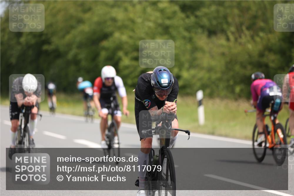 22.06.2025 - Viking Triathlon Yannick Fuchs http://msf.ph/oto/8117079 22.06.2025 12:21:01 Radfahren 2, 53, 62, 65, 98, 100, 160, 349, 428, 476, 522, 647, 661 meine-sportfotos.de