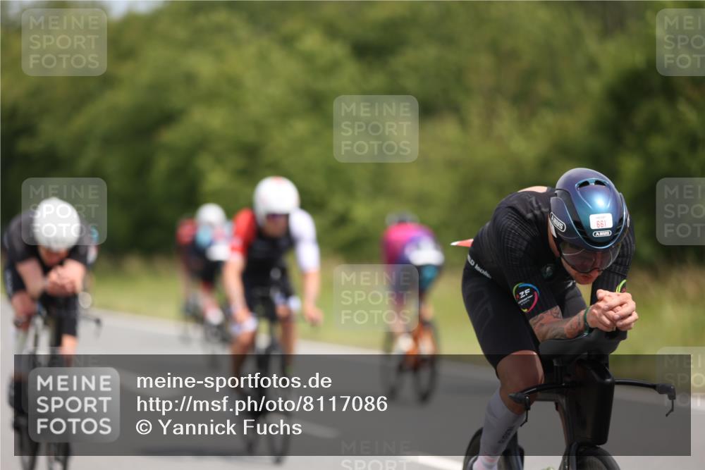 22.06.2025 - Viking Triathlon Yannick Fuchs http://msf.ph/oto/8117086 22.06.2025 12:21:01 Radfahren 2, 53, 62, 65, 98, 100, 160, 349, 428, 476, 522, 647, 661 meine-sportfotos.de
