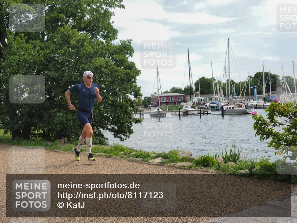 22.06.2025 - Viking Triathlon KatJ http://msf.ph/oto/8117123 22.06.2025 13:26:53 Laufen 375, 397, 495 meine-sportfotos.de