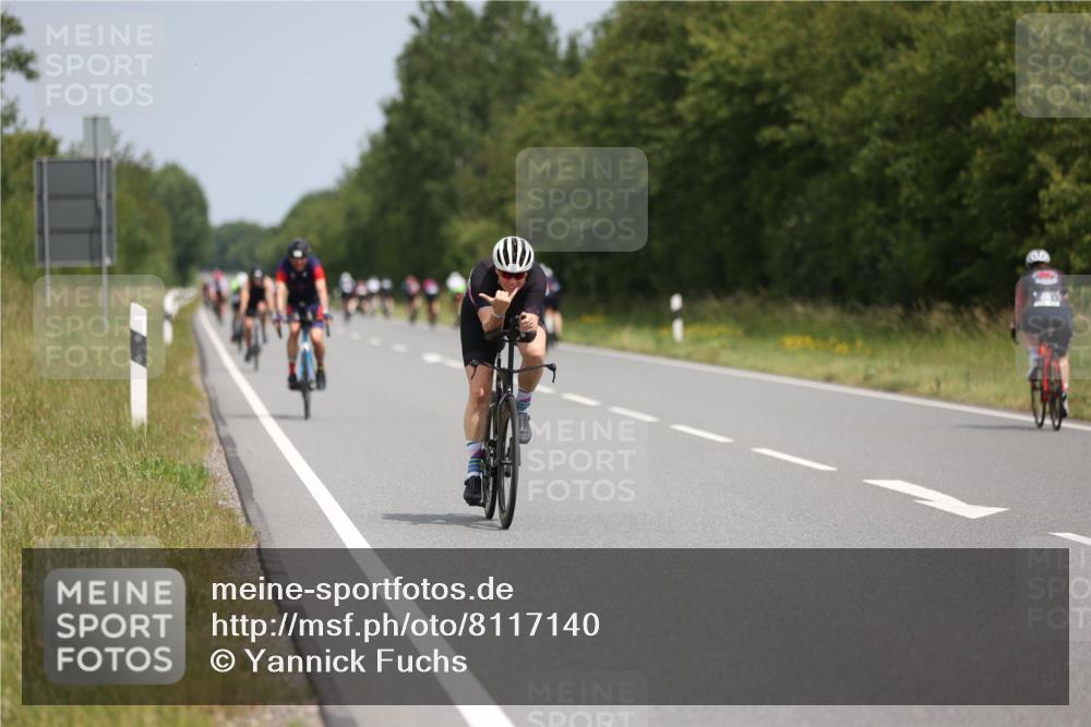 22.06.2025 - Viking Triathlon Yannick Fuchs http://msf.ph/oto/8117140 22.06.2025 12:21:12 Radfahren 71, 291, 535, 621 meine-sportfotos.de