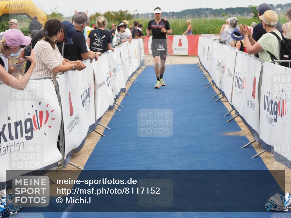 22.06.2025 - Viking Triathlon MichiJ http://msf.ph/oto/8117152 22.06.2025 15:07:23 Ziel 80 meine-sportfotos.de
