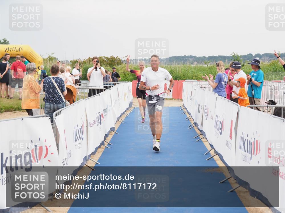 22.06.2025 - Viking Triathlon MichiJ http://msf.ph/oto/8117172 22.06.2025 16:53:33 Ziel 359, 436 meine-sportfotos.de