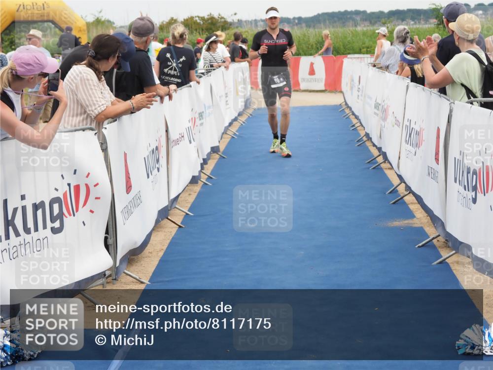 22.06.2025 - Viking Triathlon MichiJ http://msf.ph/oto/8117175 22.06.2025 15:07:24 Ziel 80 meine-sportfotos.de