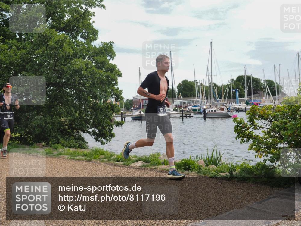 22.06.2025 - Viking Triathlon KatJ http://msf.ph/oto/8117196 22.06.2025 13:27:00 Laufen 189, 314 meine-sportfotos.de