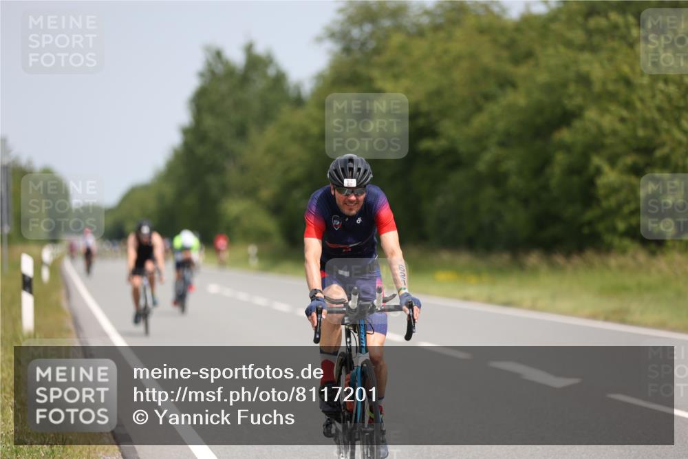 22.06.2025 - Viking Triathlon Yannick Fuchs http://msf.ph/oto/8117201 22.06.2025 12:21:15 Radfahren 71, 291, 395, 535, 621 meine-sportfotos.de