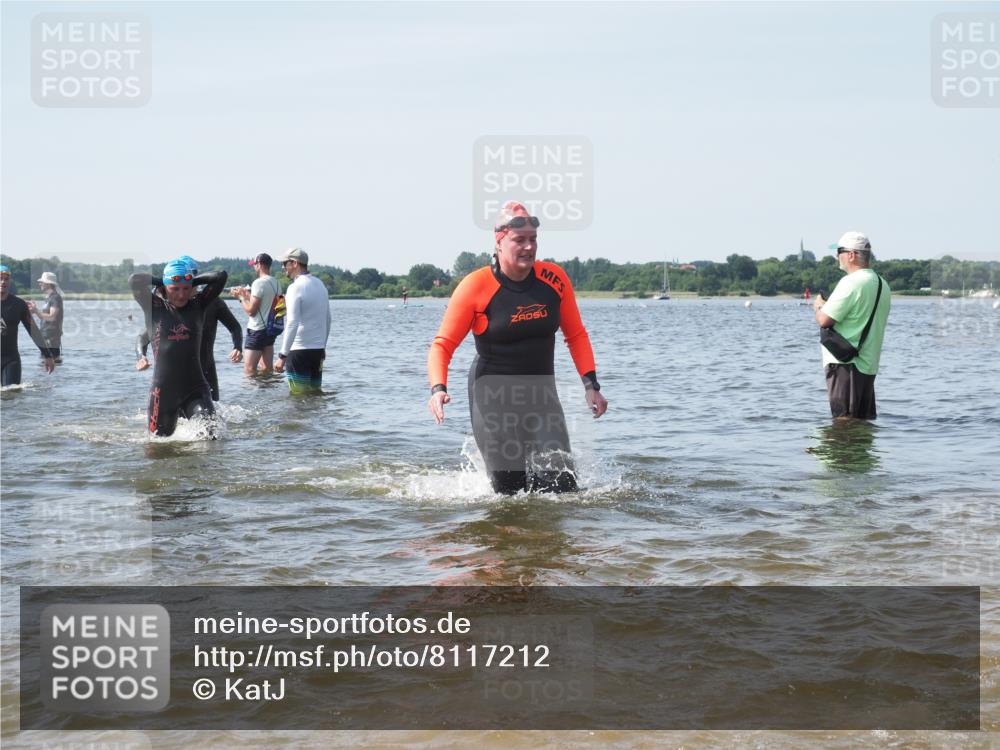 22.06.2025 - Viking Triathlon KatJ http://msf.ph/oto/8117212 22.06.2025 10:44:12 Schwimmen 103, 123, 130, 249, 343, 439, 442, 467, 627, 637, 650 meine-sportfotos.de