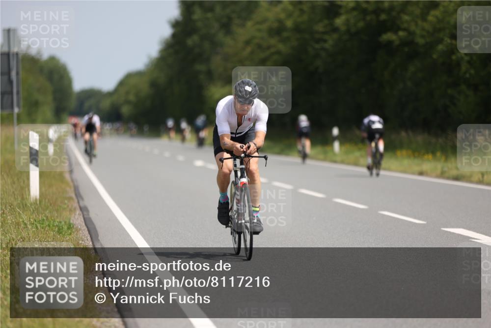 22.06.2025 - Viking Triathlon Yannick Fuchs http://msf.ph/oto/8117216 22.06.2025 11:42:22 Radfahren 177, 205, 378 meine-sportfotos.de