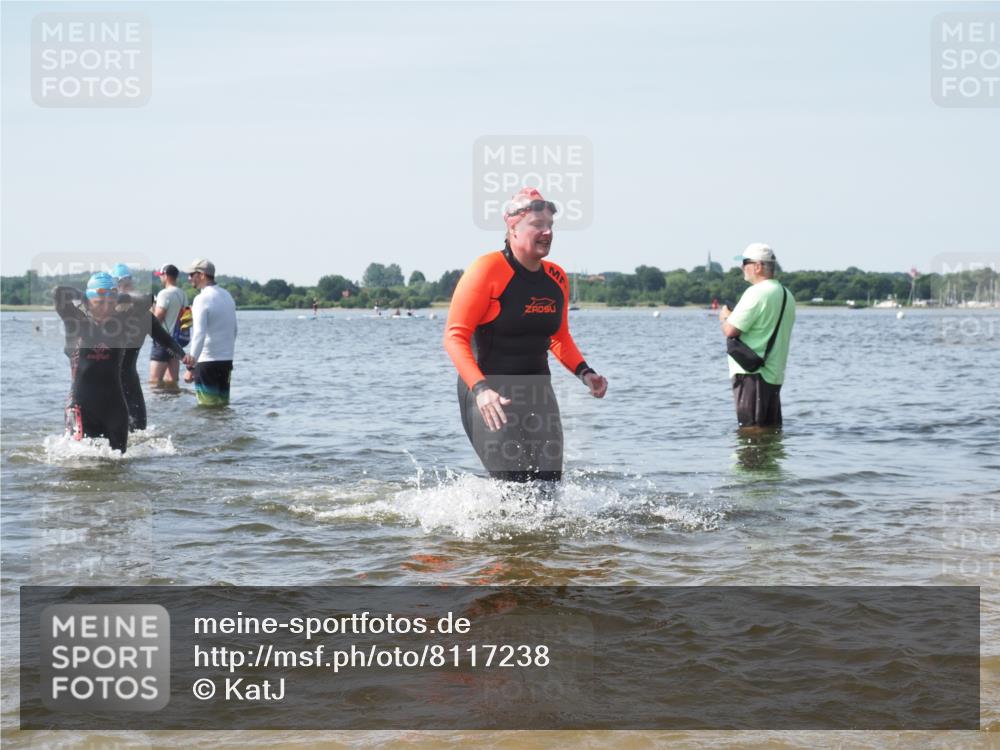 22.06.2025 - Viking Triathlon KatJ http://msf.ph/oto/8117238 22.06.2025 10:44:12 Schwimmen 103, 123, 130, 249, 343, 439, 442, 467, 627, 637, 650 meine-sportfotos.de