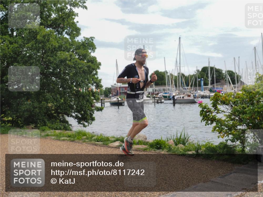 22.06.2025 - Viking Triathlon KatJ http://msf.ph/oto/8117242 22.06.2025 13:27:02 Laufen 189, 314 meine-sportfotos.de