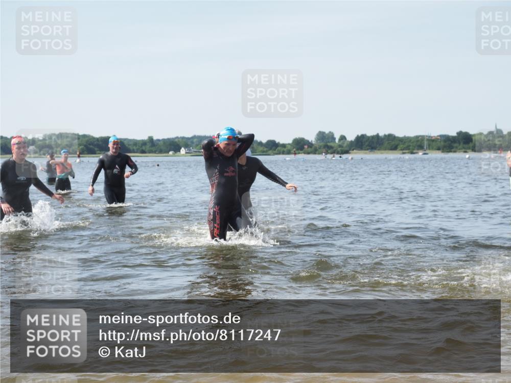22.06.2025 - Viking Triathlon KatJ http://msf.ph/oto/8117247 22.06.2025 10:44:14 Schwimmen 103, 123, 130, 343, 439, 442, 467, 637, 650 meine-sportfotos.de