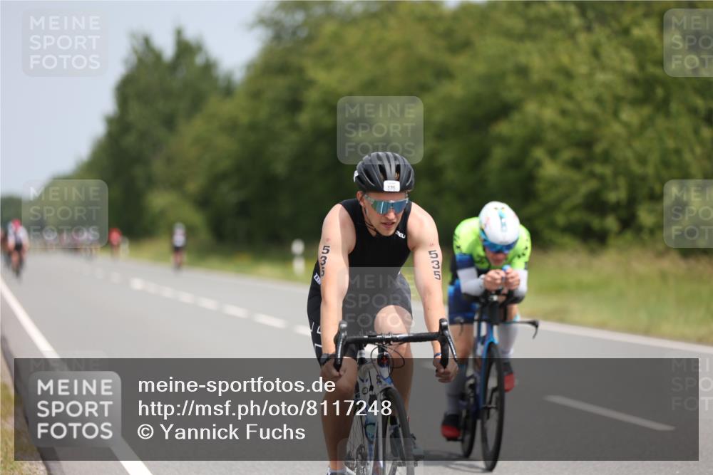 22.06.2025 - Viking Triathlon Yannick Fuchs http://msf.ph/oto/8117248 22.06.2025 12:21:19 Radfahren 71, 395, 535, 621 meine-sportfotos.de