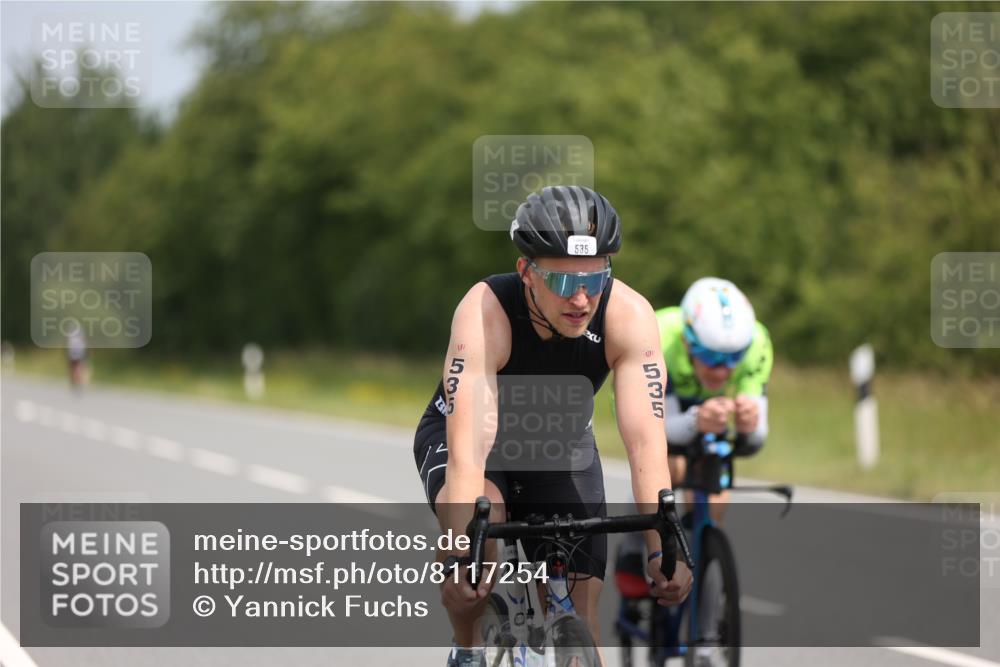 22.06.2025 - Viking Triathlon Yannick Fuchs http://msf.ph/oto/8117254 22.06.2025 12:21:19 Radfahren 71, 395, 535, 621 meine-sportfotos.de